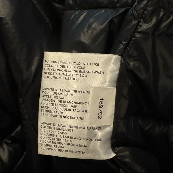 Black Michael Kors, jacket size medium great conditions - Picture 10 of 10